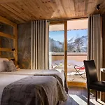 Cote Brune Hotel