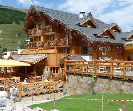 Cote Brune ホテル 4*