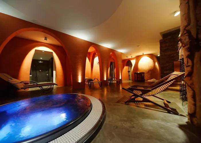 Cote Brune Отель 4*